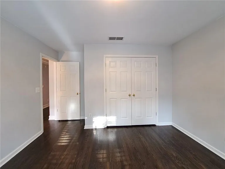 2242 Lenox Walk — Photo 30