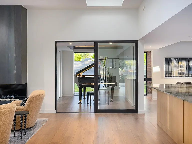 5311 E Mitchell Dr — Photo 19