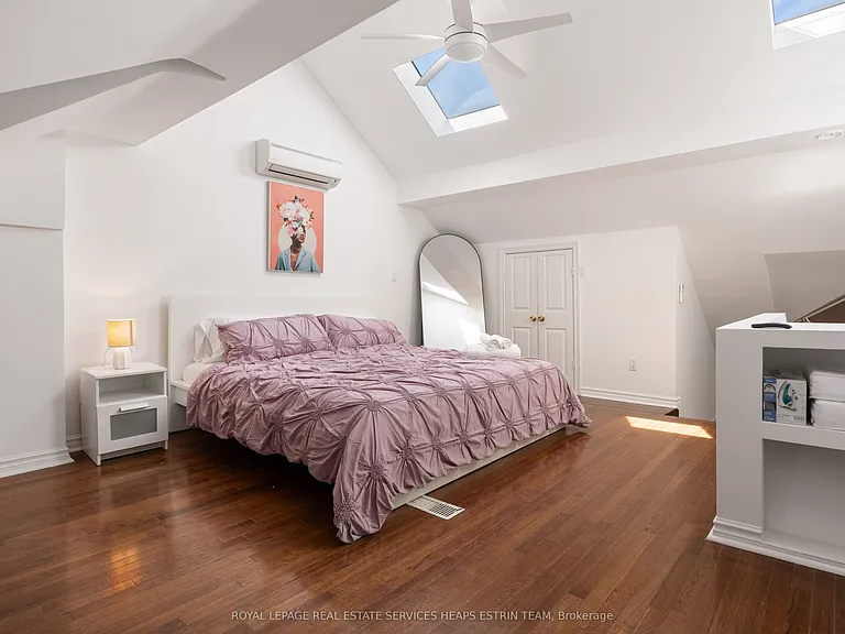 124 Argyle St #2 — Photo 16
