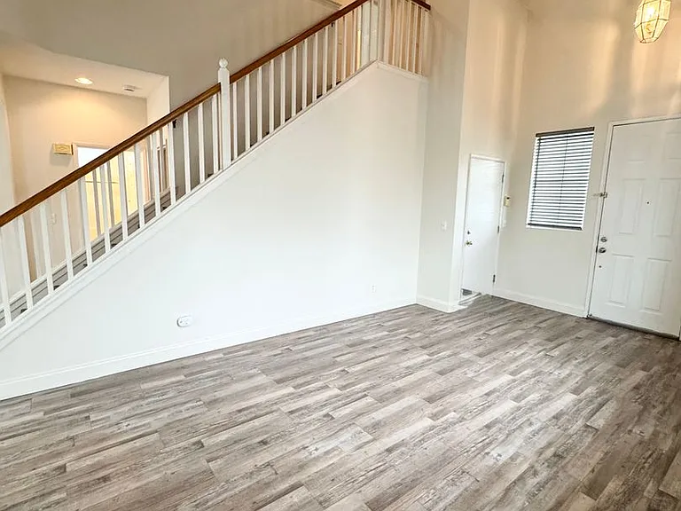 6948 Trailride Way — Photo 8