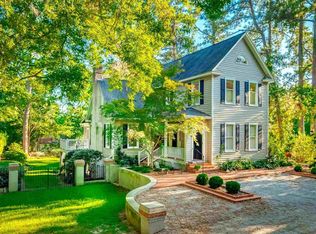 520 Cooks Ct, Camden, SC 29020