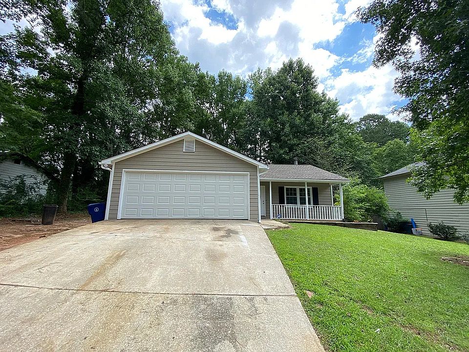 1st image of 338 Crosshill Trl
