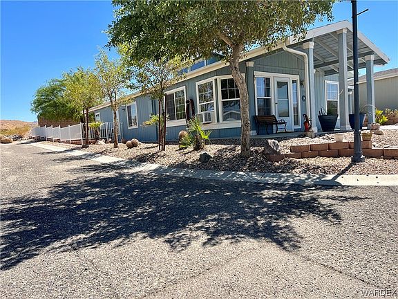 3rd image of 754 Laurel Crest Drive