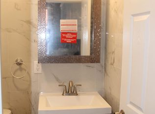 2210 Summit Ave, Union City, NJ 07087