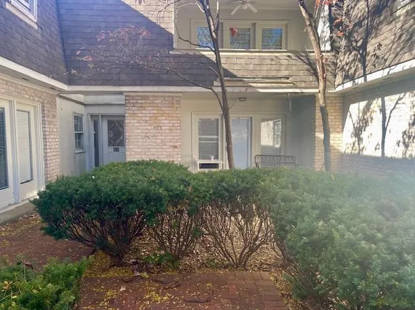 840 Malabu Dr APT 110, Lexington, KY 40502