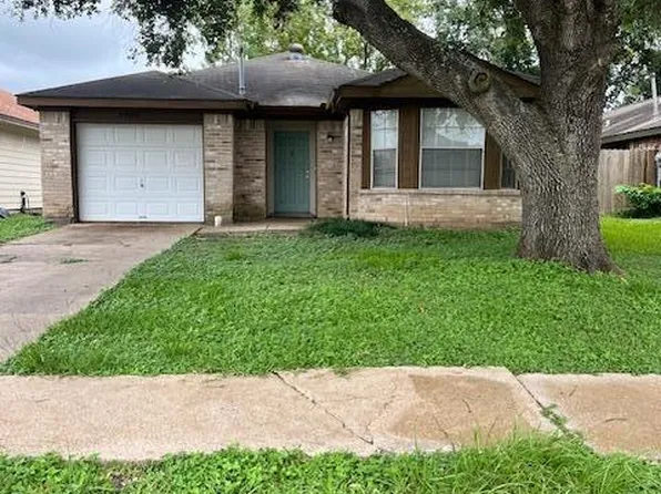 4409 Rattan Ave, Bay City, TX 77414