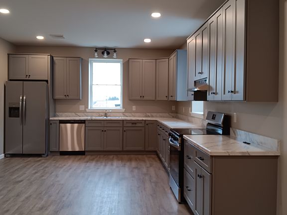 2nd image of 12 W Market St #1