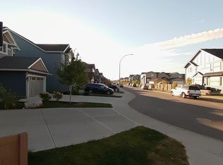 22411 96th Ave NW, Edmonton, AB T5T 7K6