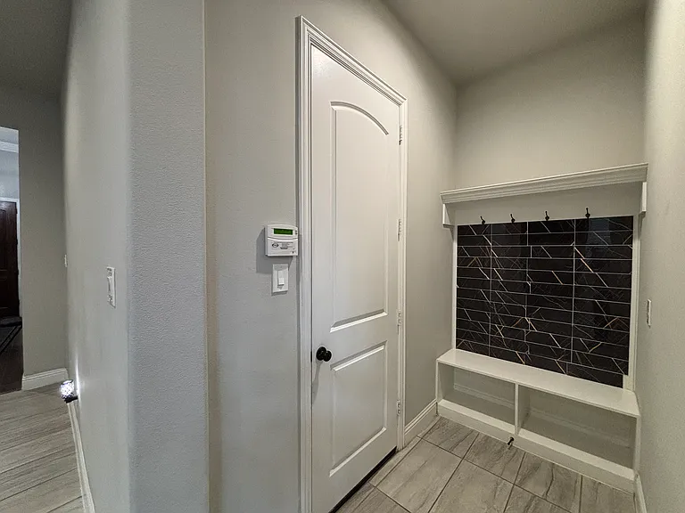 3421 Poinsettia Way — Photo 5