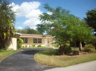 8460 SW 107th St, Miami, FL 33156