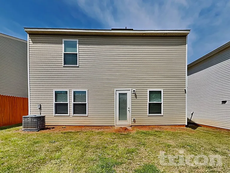 542 Springtime Ln — Photo 22