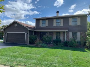 427 Arlington Ave, Westmont, IL 60559