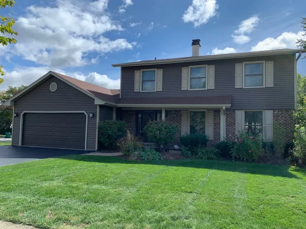 427 Arlington Ave, Westmont, IL 60559