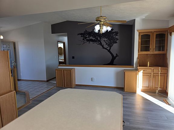 5th image of 7 Valleyview Hts