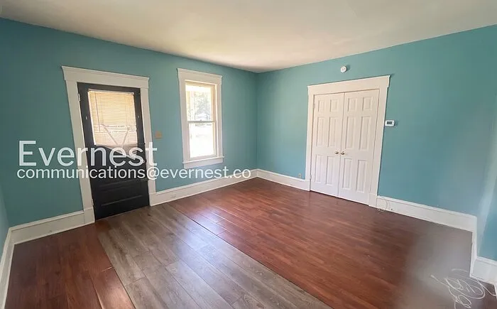 6401 Gertrude Ave #F — Photo 5