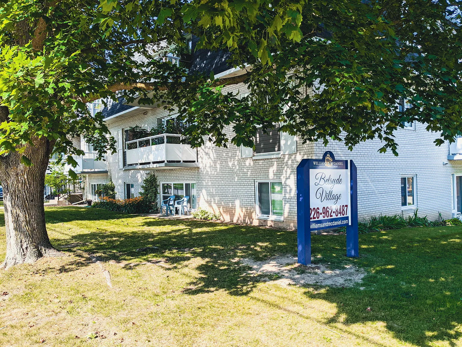 Belsyde Village Apartments - Choose your rent level - Call for Details - All utilities included — Photo 2