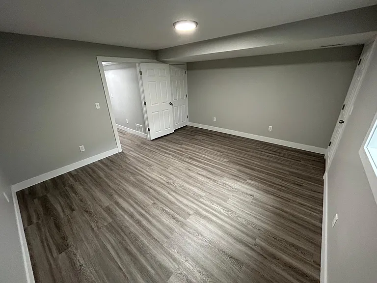 722 N 400 W #4 — Photo 14