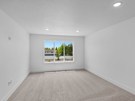 3rd image of 1236 W 575 S