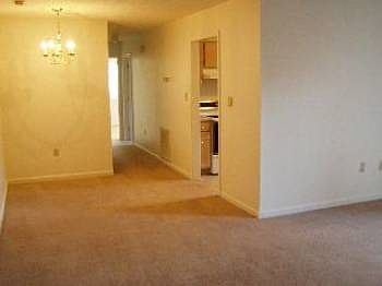 4th image of 156 Westwind Ct #203