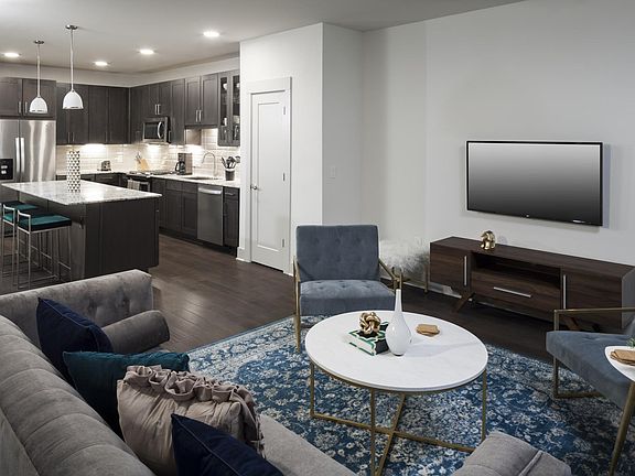 4th image of 5639 Belmont Ave #224