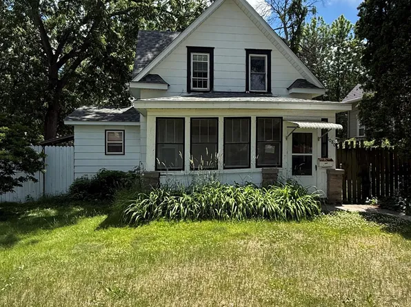 1080 Cook Ave E, Saint Paul, MN 55106