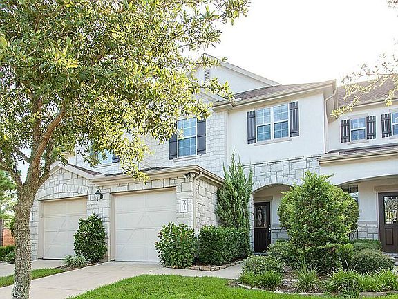 2nd image of 16148 Limestone Lake Dr