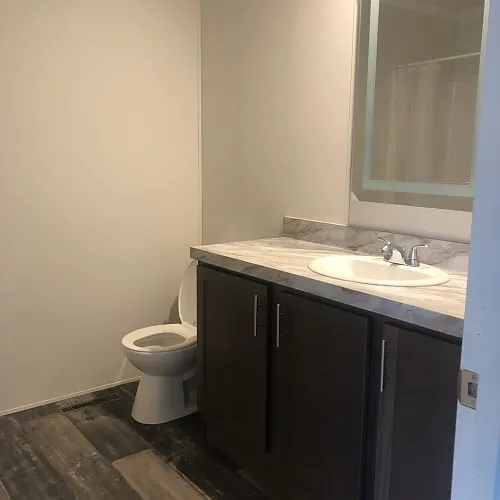 3 bed, 2.0 bath, $999 — Photo 4