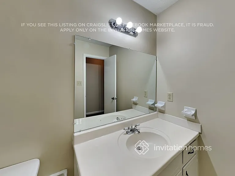 3158 Larkspur Cir — Photo 15