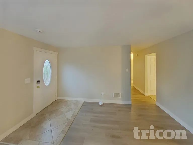 4121 21st Ave SW — Photo 4