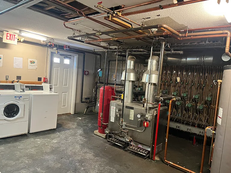 27 N Franklin St #A6 — Photo 10