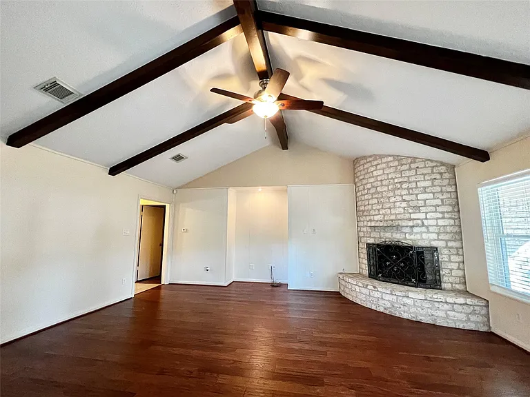 13935 Saint Marys Ln — Photo 14