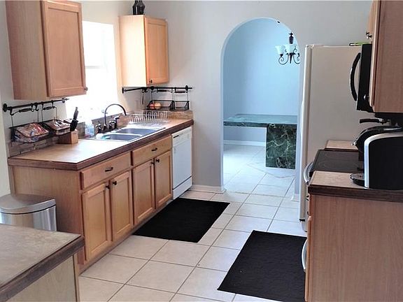 5th image of 1115 Jayhil Dr