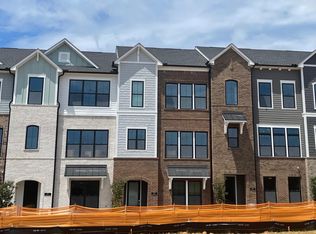 620 Hudson Way #94, Roswell, GA