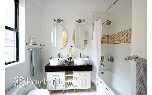 Sold by Douglas Elliman | media 7