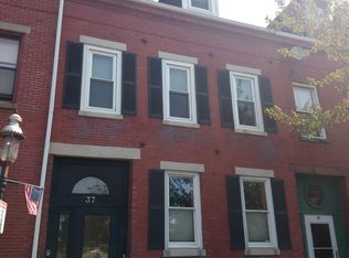 37 Essex St, Charlestown, MA 02129
