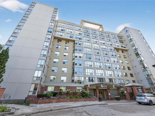 1110 Walden Cir #507, Mississauga, ON L5J 4R3
