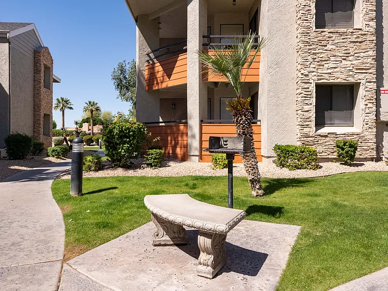 92Forty Scottsdale — Photo 30