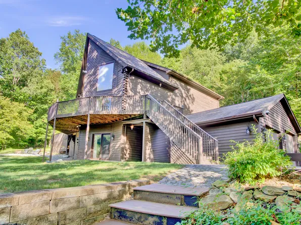 6626 Nicole Dr, Nashville, IN 47448