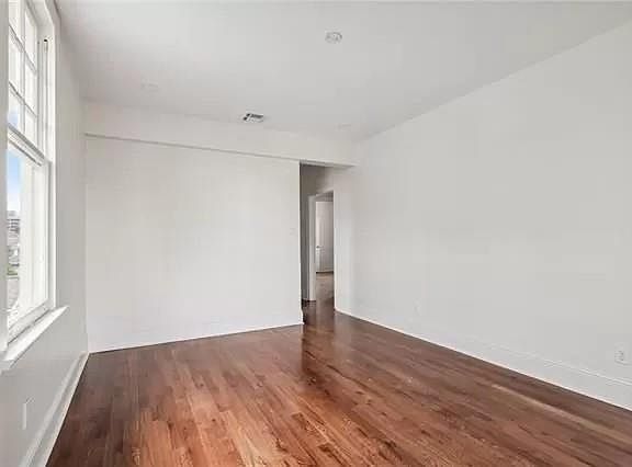 2nd image of 2427 Soniat St