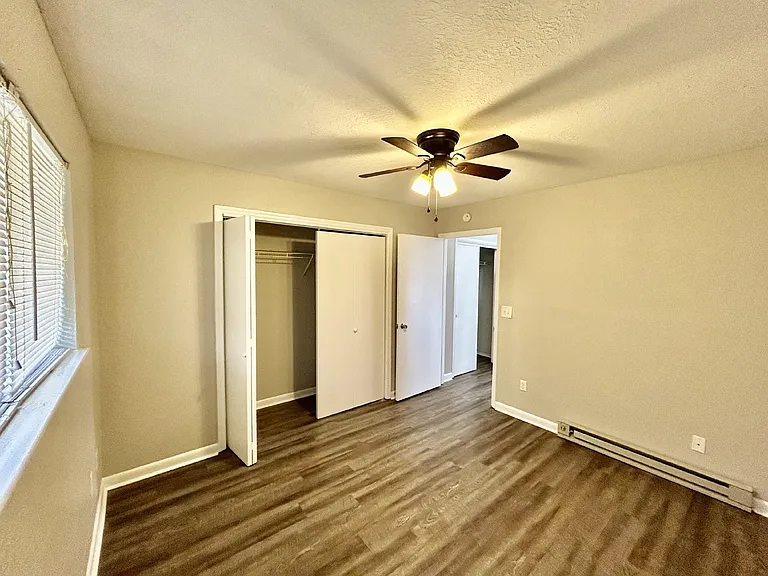 208 Valley View Ave #10 — Photo 7