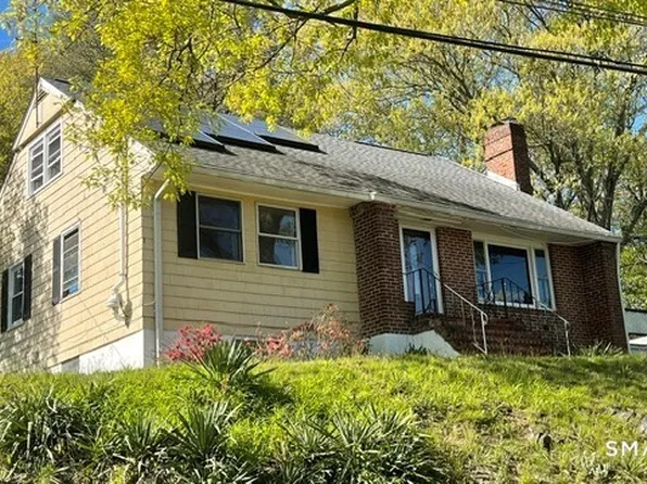 310 Douglas Street, Bridgeport, CT 06606
