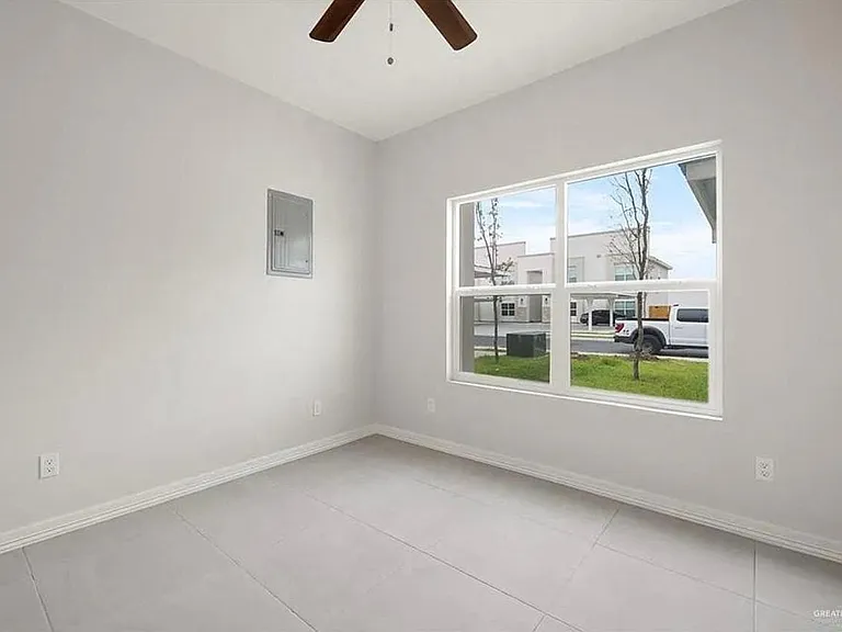 3530 S Dominique Dr — Photo 9