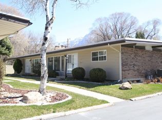 4547 S Tanglewood Dr, Holladay, UT 84117