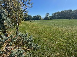 528 Don Sosteno Rd, Los Lunas, NM 87031