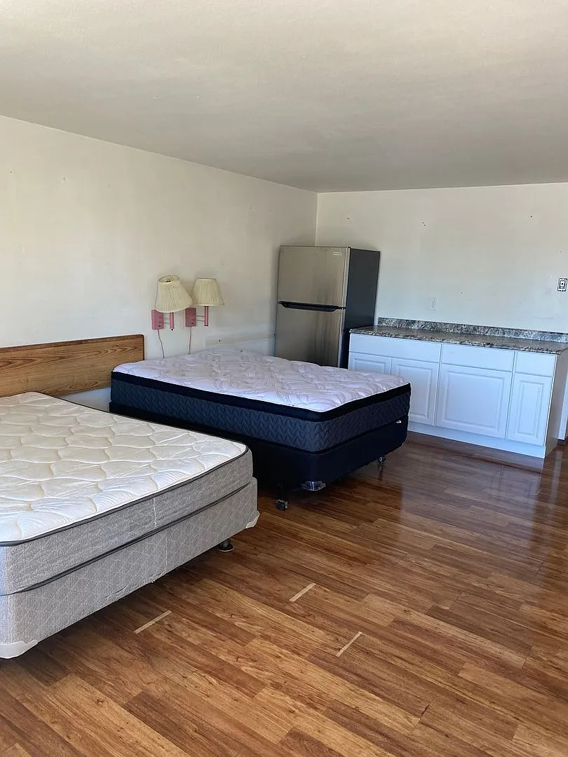 Rapids Studio Apartments — Photo 3