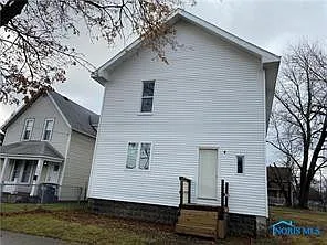 402 Paine Ave photo 1