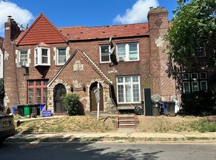 17209 Sayres Ave, Jamaica, NY 11433