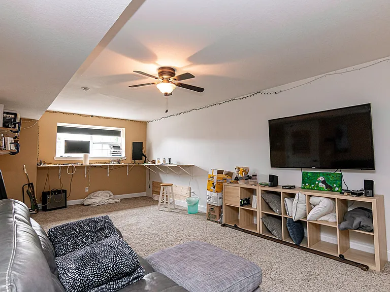 459 Titanium Dr — Photo 25