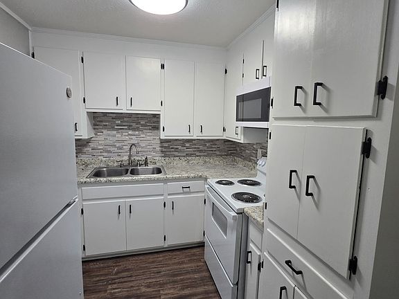 5th image of 1445 E Lafayette St APT 10