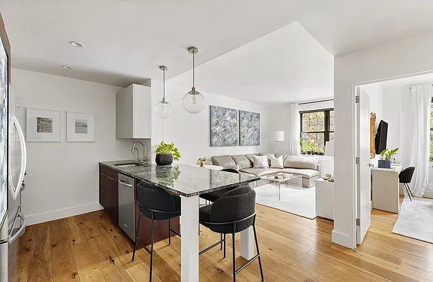 Sold by Compass | media 1